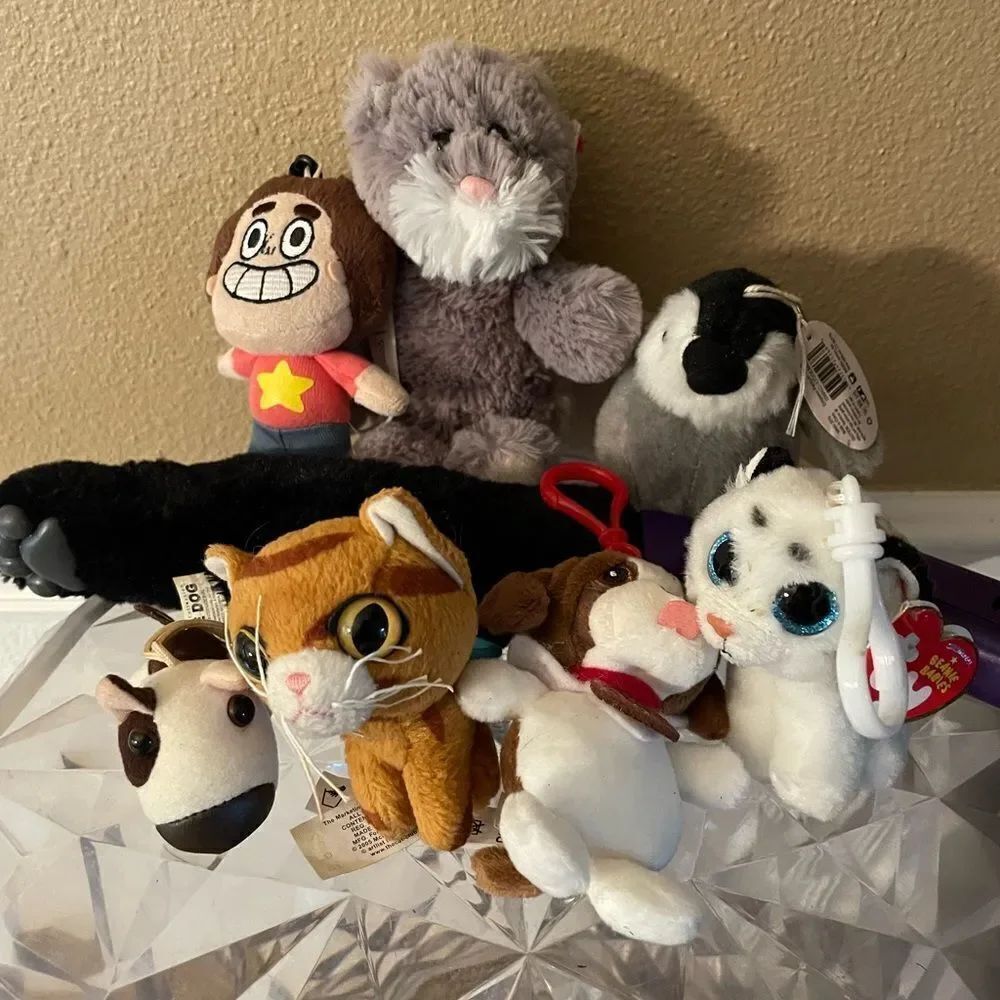 Cat Paws Toy Miscellaneous Key Chain Lot!